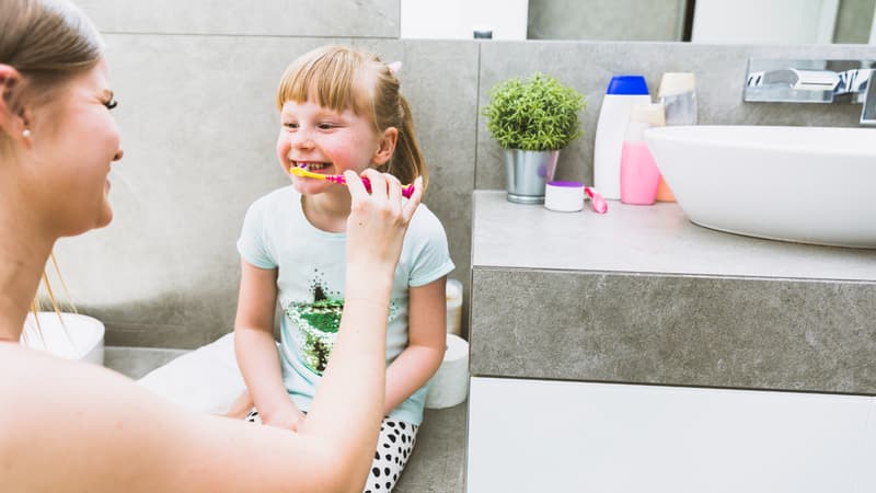 L'association de consommateurs alerte sur la présence de glucose et fructose, responsables de l'apparition de caries.
