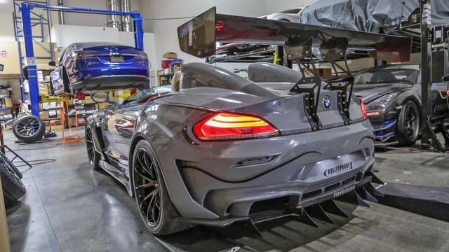 Un Z4 particulièrement agressif.