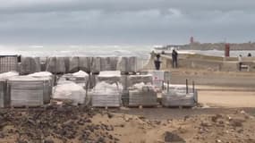 Un Ferry s’échoue à Calais - Témoins BFMTV