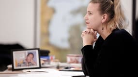 Mathilde Panot dans son bureau de l'Assemblée nationale le 25 octobre 2023