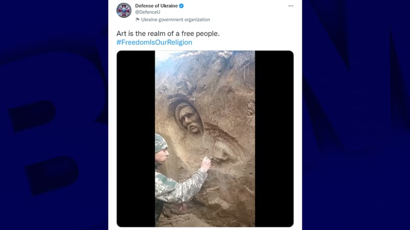 Un soldat ukrainien sculpte des visages dans les tranchées