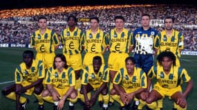 Accroupis de g à d: Ndoram, Pedros, Makelele, Loko, Karembeu
Debouts : Ouédec, Capron, Le Dizet, Decroix, Casagrande, Ferri