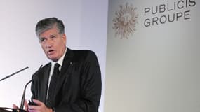 Publicis se développe autour de 4 pôles.