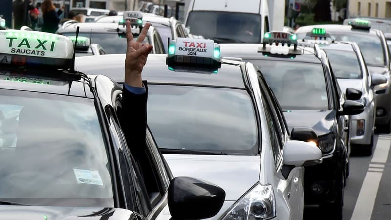 Les taxis vont de nouveau manifester contre la concurrence des VTC. 