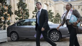 Le ministre de l'Intérieur a envoyé une lettre à François Hollande pour lui demander de trancher.