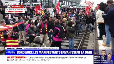 Plusieurs dizaines de manifestants envahissent les voies de la gare de Bordeaux Saint-Jean