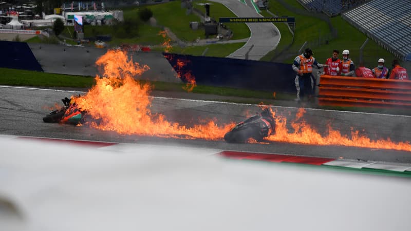 La moto de Pedroza en feu