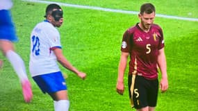 La célébration Kylian Mbappé Jan Vertonghen lors de France-Belgique à l'Euro, le 1er juillet 2024