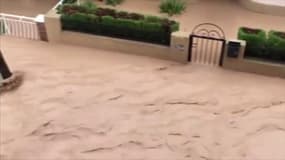 Les rues de la ville de Los Alcazares au sud-est de l'Espagne totalement inondées après de forts orages 