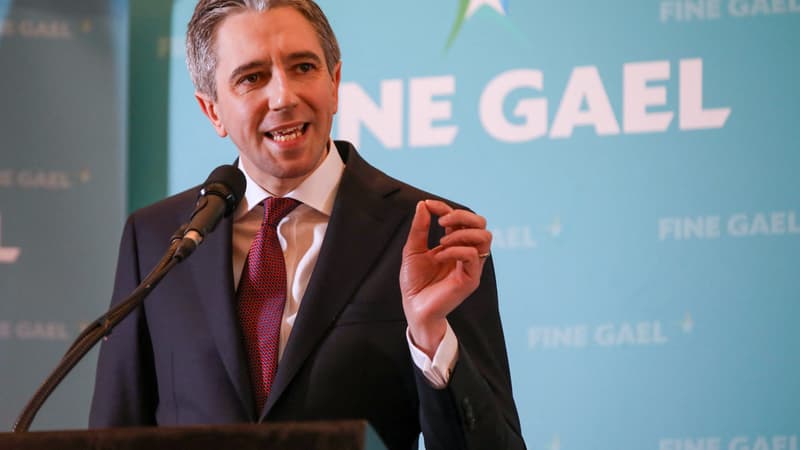 Simon Harris, 37 ans, a été élu ce dimanche 24 mars 2024 à la tête du parti irlandais de centre droit Fine Gael, ce qui lui ouvre la voie pour devenir le plus jeune Premier ministre de son pays.