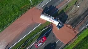 En Pologne, 12 tonnes de chocolat se renversent sur l'autoroute