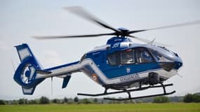 Un  hélicoptère de la gendarmerie s'est écrasé, ce vendredi midi dans les Hautes-Pyrénées avec, quatre gendarmes à bord. (Photo d'illustration)