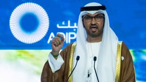 Le président de la COP28 Sultan al-Jaber, aussi patron de la compagnie pétrolière Adnoc, s'exprime lors de l'exposition internationale du pétrole d'Abou Dhabi, le 2 octobre 2023.