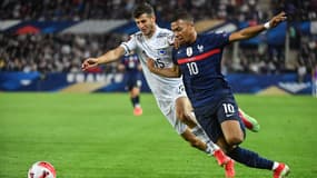 Cipetic au duel avec Mbappé, à Strasbourg le 1er septembre 2021