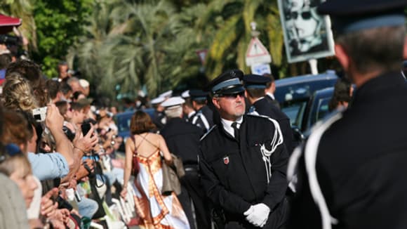Police, gendarmerie, agents de sécurité sont tous sur le qui-vive pendant 10 jours. Police, gendarmerie, agents de sécurité sont tous sur le qui-vive pendant 10 jours.