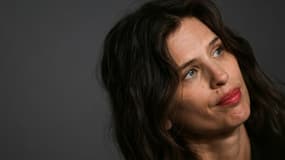 L'actrice et réalisatrice française Maïwenn lors d'une conférence de presse de son film "Jeanne Du Barry" lors de la 76e édition du Festival de Cannes le 17 mai 2023.