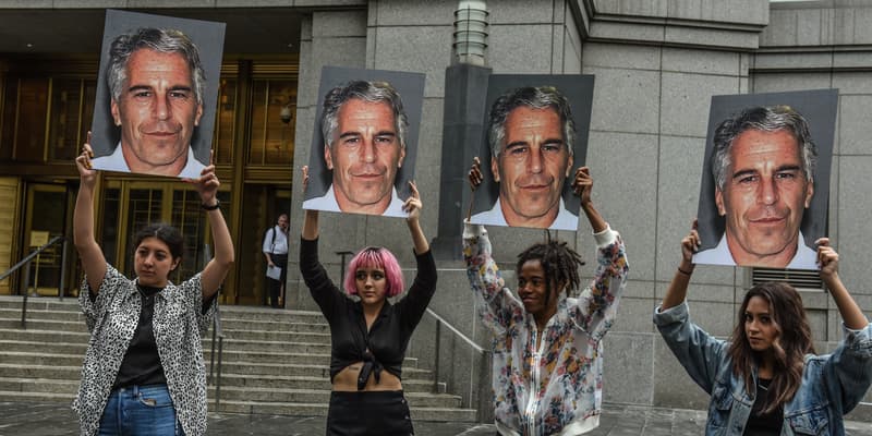 Une manifestation contre Jeffrey Epstein