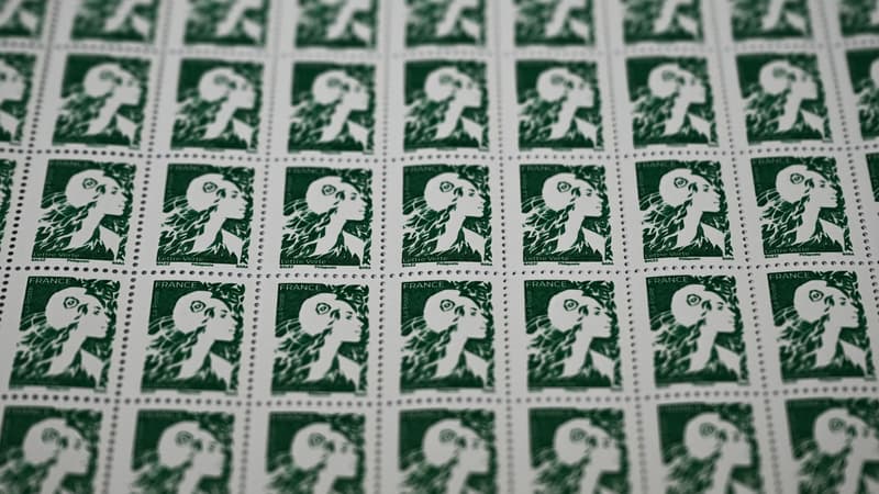 Nouveau timbre: les internautes pointent une erreur sur la cocarde de Marianne, La Poste leur répond