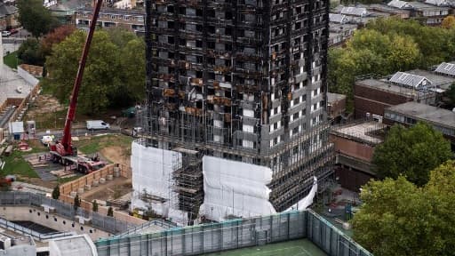 La tour Grenfell Tower, après l'incendie le 17 octobre 2017.