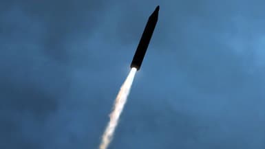 Un missile tiré par l'armée nord-coréenne dans le cadre d'un exercice . (photo d'illustration)