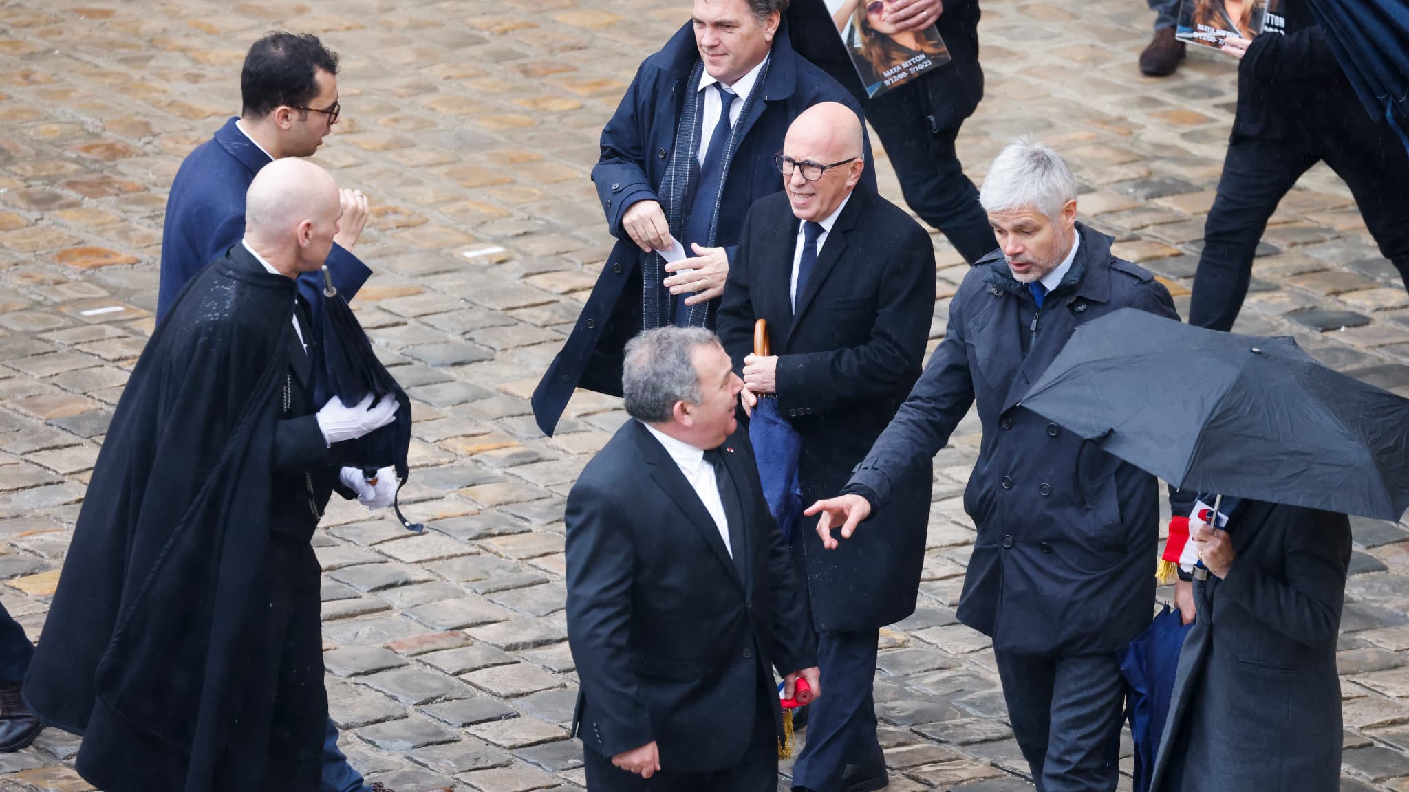 Le président LR Eric Ciotti à la cérémonie d'hommage aux victimes françaises du Hamas, ce mercredi, dans la cour des Invalides. Le président LR Eric Ciotti à la cérémonie d'hommage aux victimes françaises du Hamas, ce mercredi, dans la cour des Invalides.