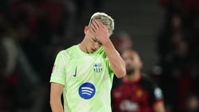 Dani Olmo dépité pendant un match du FC Barcelone en Liga, décembre 2024