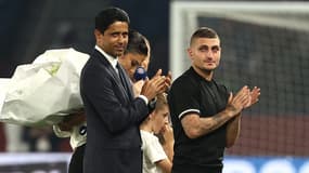 Marco Verratti aux côtés de Nasser Al-Khelaïfi pour ses adieux au Parc le 15 septembre 2023