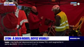 Sécurité routière: opération de sensibilisation auprès des deux-roues à Lyon