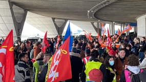 Blocage à l'aéroport de Roissy-Charles de Gaulle le 23 mars