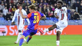 Moffi et Ndayishimiye avec Burger, à Bâle le 13 avril 2023