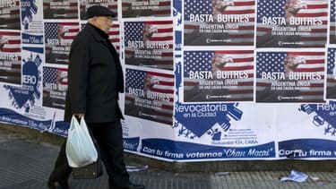 L'Argentine a dû mettre un genou à terre devant les fonds spéculatifs qui refusaient la décote de leurs titres de dette.