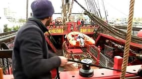 L'heure des derniers préparatifs avant le grand départ de l'Hermione