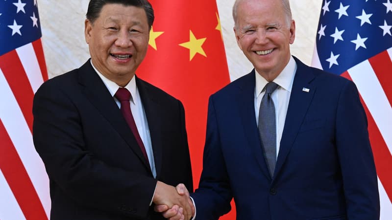 Les images de la poignée de mains entre Joe Biden et Xi Jinping