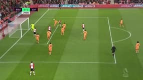 Salah et Firmino régalent, Liverpool dans les pas de MU (2-0)