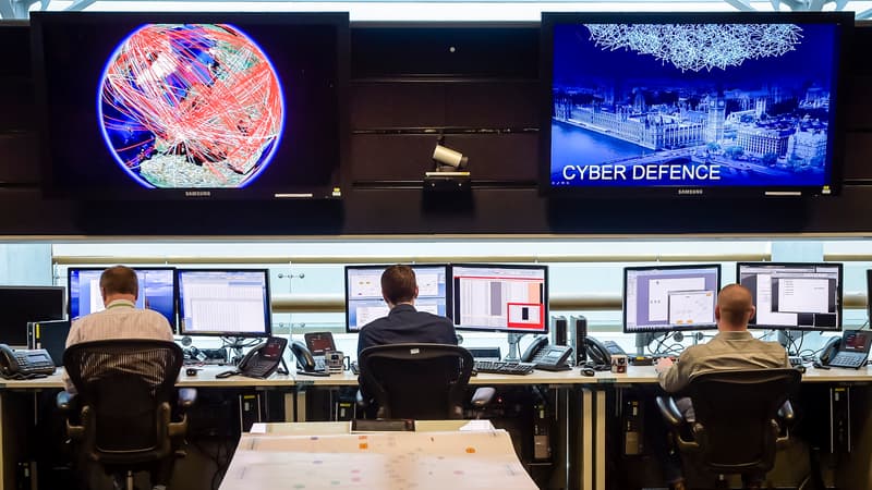 Une vue d'ensemble de la salle des opérations du GCHQ, le 17 novembre 2015 à Cheltenham.