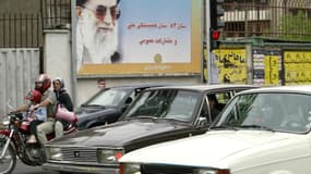 Pour l’ayatollah Khamenei, Chevrolet est, comme Coca-Cola ou McDonald's, le symbole de la puissance américaine.