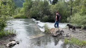 Installé en mars 2024, le système d'irrigation des plaines de Remollon a été abîmé par les crues du 21 juin.