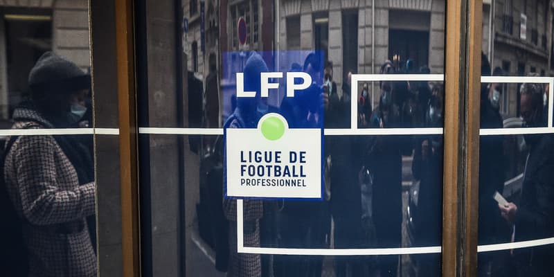Logo de la LFP à son siège en 2024