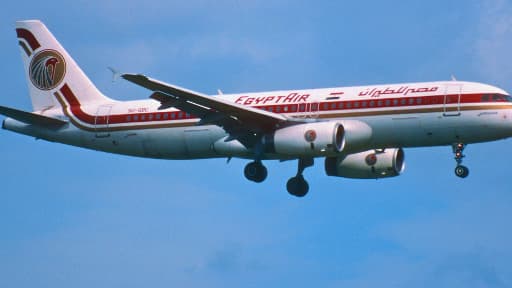Un avion d'Egyptair en vol, en octobre 2012