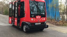 La navette autonome circule sur une centaine de mètres à Issy-les-Moulineaux.