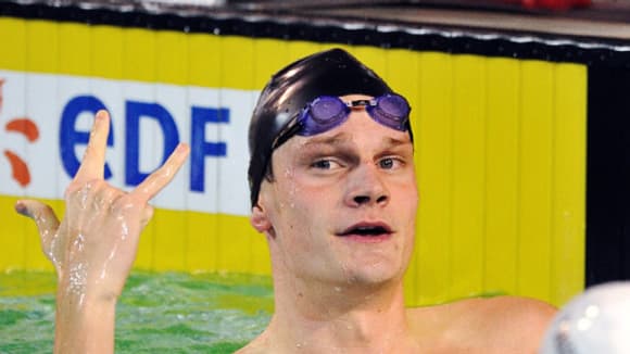 Yannick Agnel devient champion du monde du 200 m nage libre Yannick Agnel devient champion du monde du 200 m nage libre