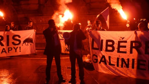 Une manifestation du Bloc Identitaire, en 2010 à Paris, en soutien à René Galinier.