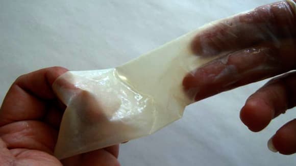 La texture du tendon de bœuf est très proche de celle des muqueuses.