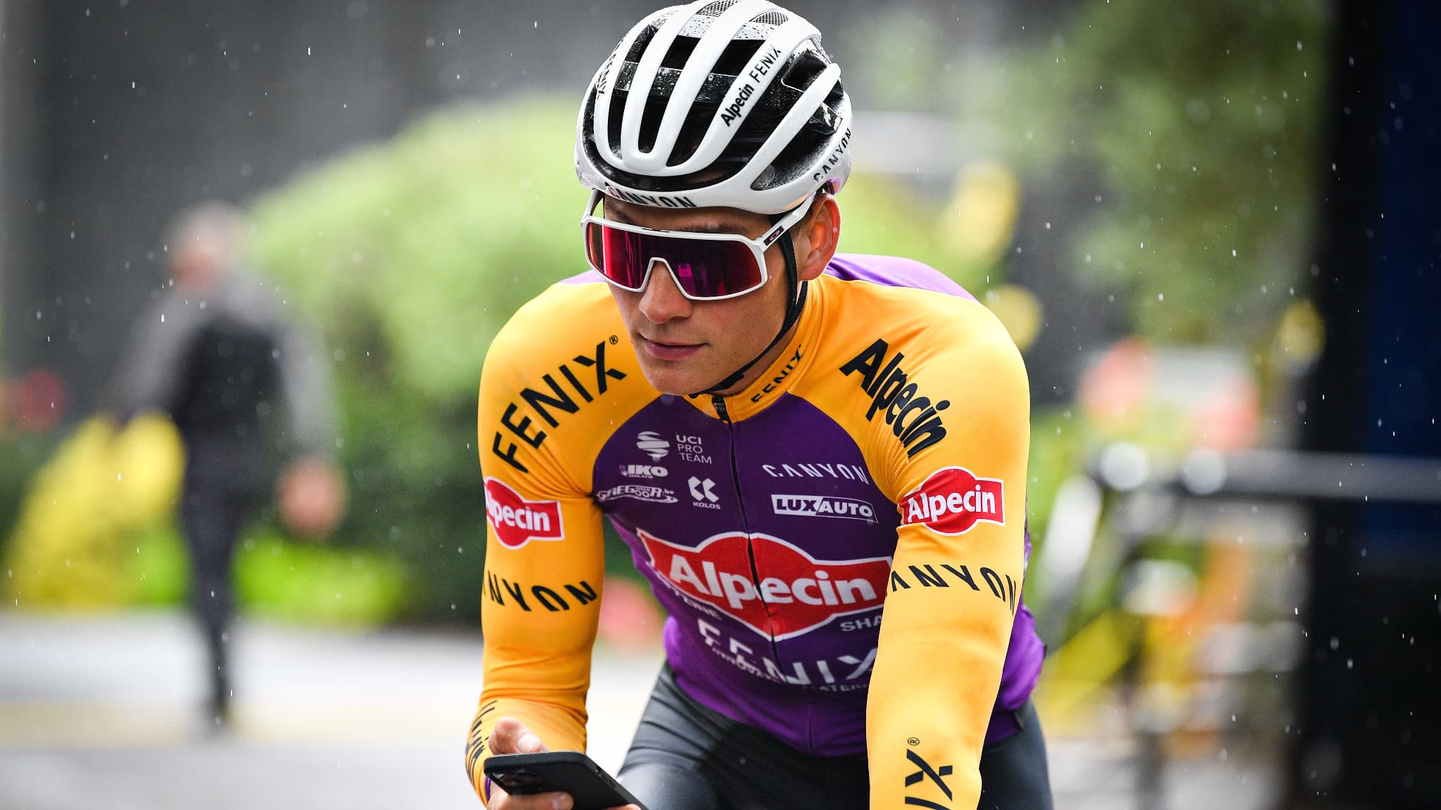 Tour de France: van der Poel will wear the jersey tribute ...