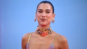 La chanteuse Dua Lipa le 12 juillet à l'avant-première du film "Barbie"