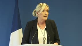 Marine Le Pen sur la présidentielle 2022: "Ma décision a été réfléchie mais elle est prise"