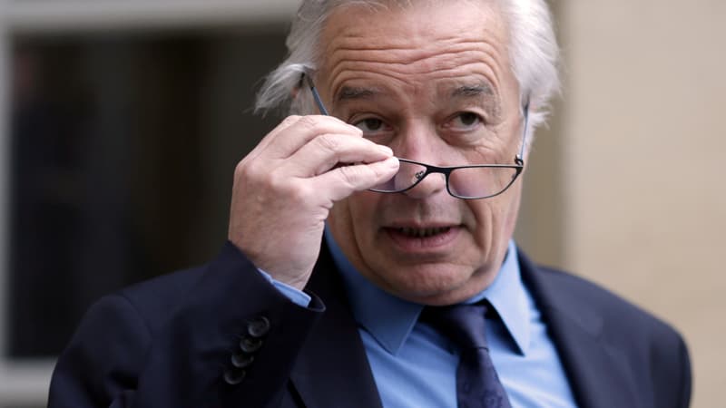 François Rebsamen a été contraint de quitter un salon de l'emploi à Paris (photo d'illustration).