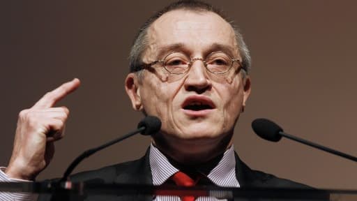 Paul-Marie Couteaux a notamment comparé la présence de Roms dans le VIème arrondissement à "la lèpre".