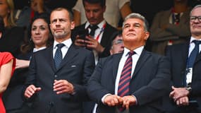 Le président de l'UEFA, Aleksander Ceferin, avec celui du FC Barcelone, Joan Laporta en mai 2024