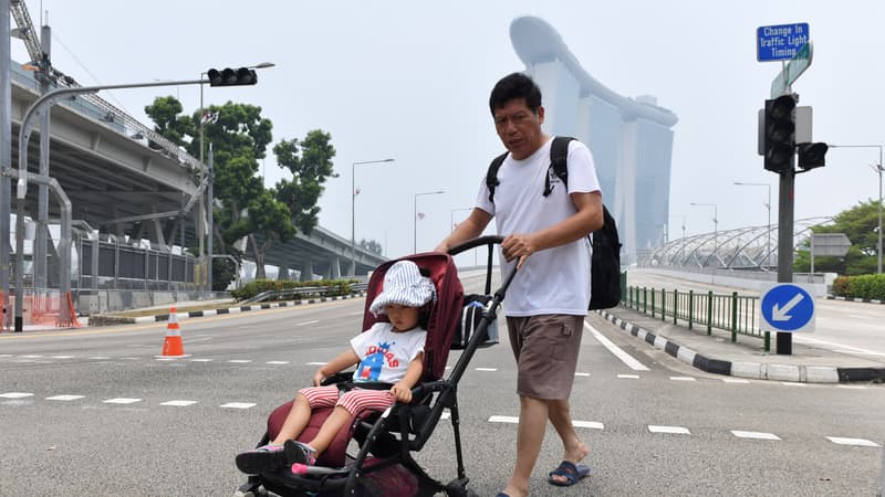 "Chaque enfant recevra près de 70.000 dollars": Singapour augmente massivement ses aides pour relancer une natalité au plus bas historique (mais ne pourra pas se passer d'immigration)